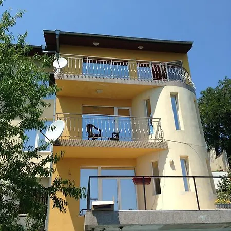 Guest house Plamena